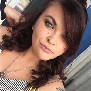 Meet your Posher, Katie